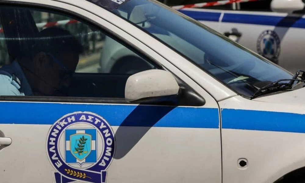 Διασωληνωμένος εκτός ΜΕΘ από τις 5 Απριλίου ο 76χρονος